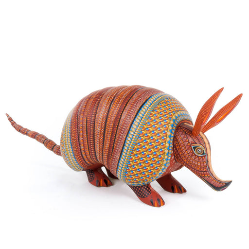 Zapotec Armadillo - Oaxacan Alebrije Wood Carving - CEMCUI