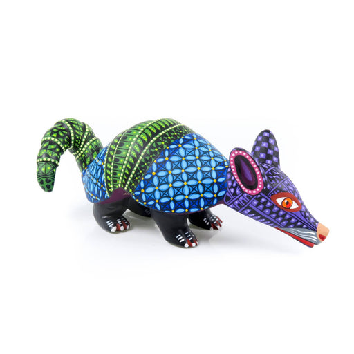 Zapotec Armadillo - Oaxacan Alebrije Wood Carving - CEMCUI