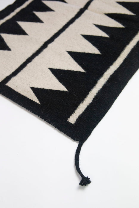 Zapotec Black & Ivory Rug #5 - CEMCUI