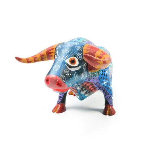 Zapotec Bull - Oaxacan Alebrije Wood Carving - CEMCUI