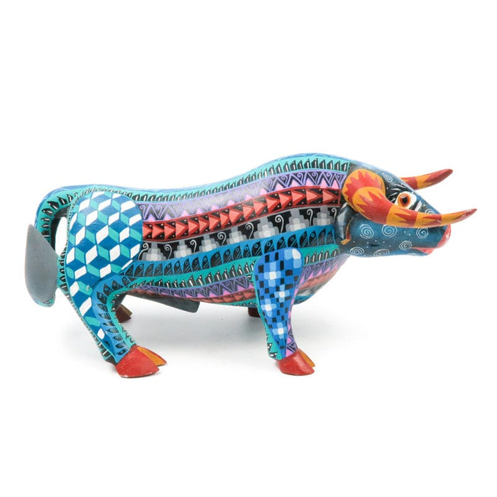 Zapotec Bull - Oaxacan Alebrije Wood Carving - CEMCUI