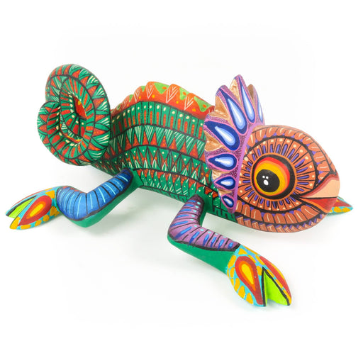 Zapotec Chameleon - Oaxacan Alebrije Wood Carving - CEMCUI