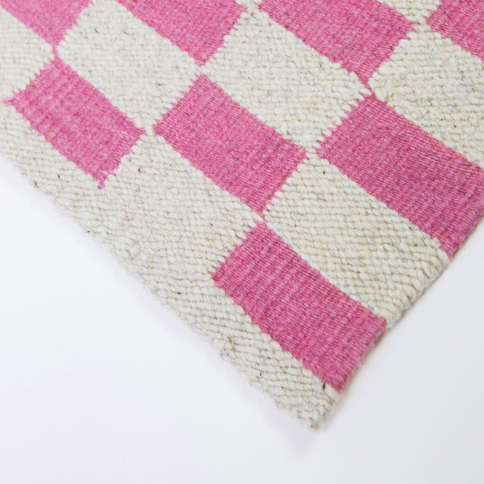 Zapotec Checkered Rug in Pink & Ivory - CEMCUI