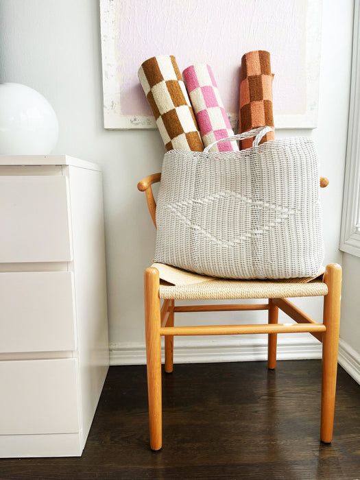 Zapotec Checkered Rug in Pink & Ivory - CEMCUI