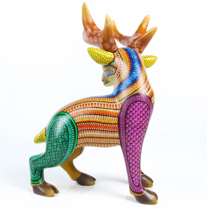 Zapotec Deer - Oaxacan Alebrije Wood Carving - CEMCUI