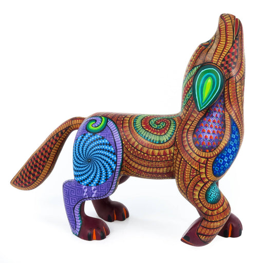 Zapotec Howling Coyote - Oaxacan Alebrije Wood Carving - CEMCUI