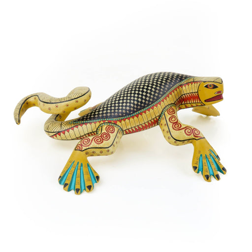 Zapotec Iguana - Oaxacan Alebrije Wood Carving - CEMCUI